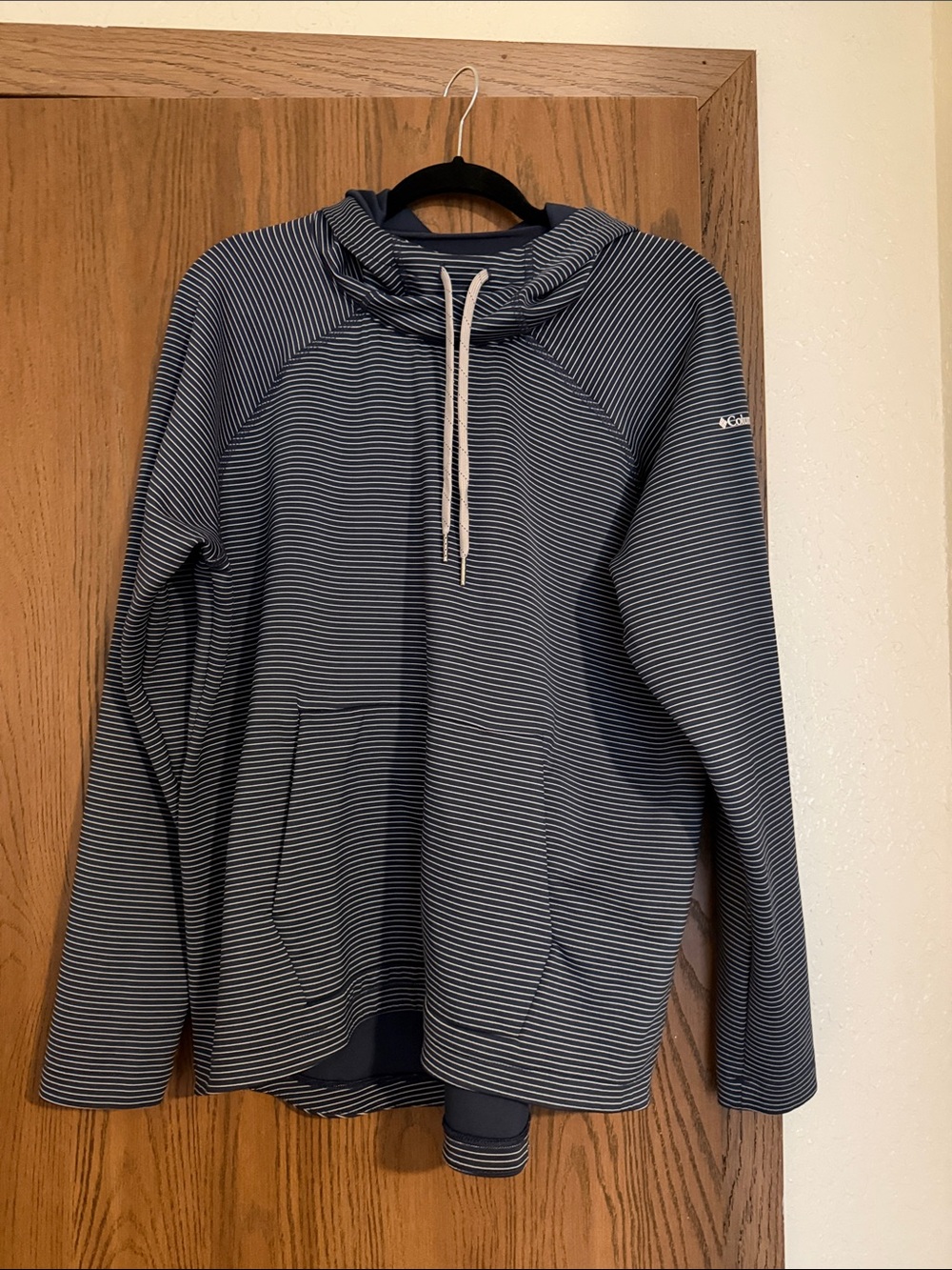 Columbia Navy & White Striped Hooded Pullover